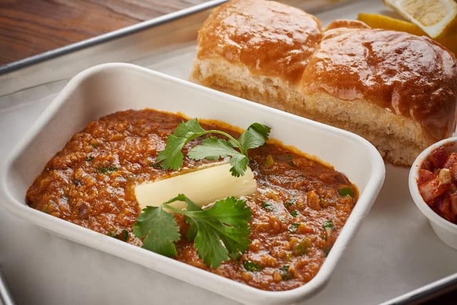Bhaji Pav w/Cashew.
