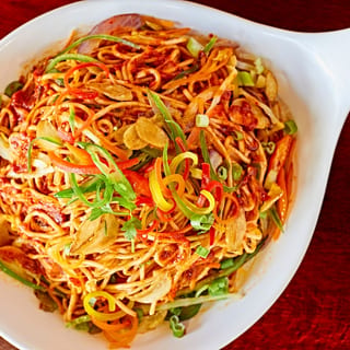 Veg Hakka Noodles